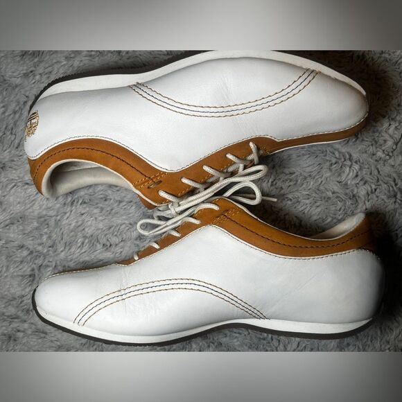 Timberland Wheat and White Sneakers Casual Size 7 1/2
Vintage - Picture 9 of 13